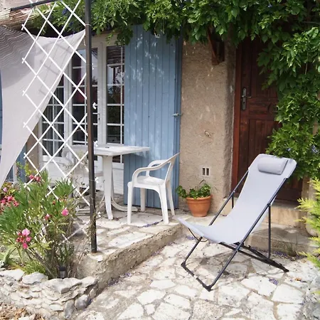 Petit Studio Atypique Et Cosy En Provence Saint-Étienne-les-Orgues Exterior foto