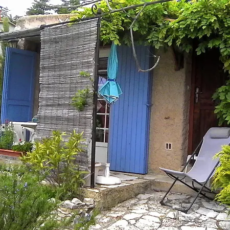 Petit Studio Atypique Et Cosy En Provence Saint-Étienne-les-Orgues Exterior foto